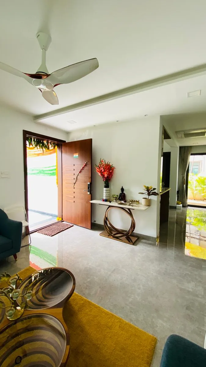 Villa interior in Hyderabad by AlcorOne Solutions — Living &amp; dining