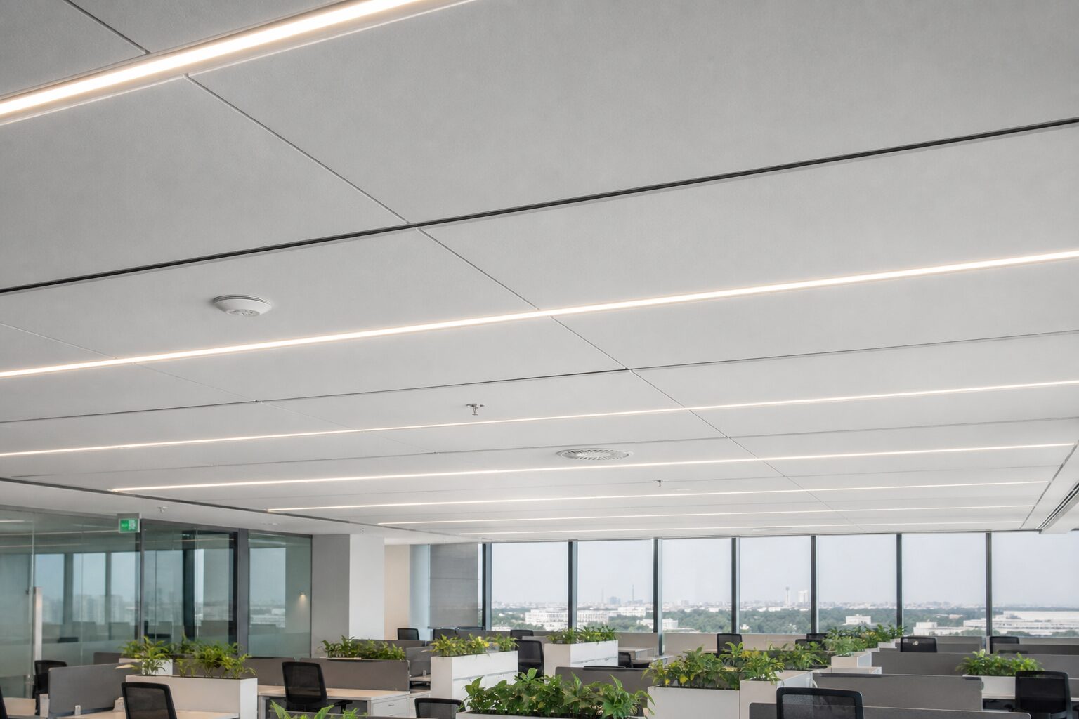 Geometric Reveal-Line Ceiling